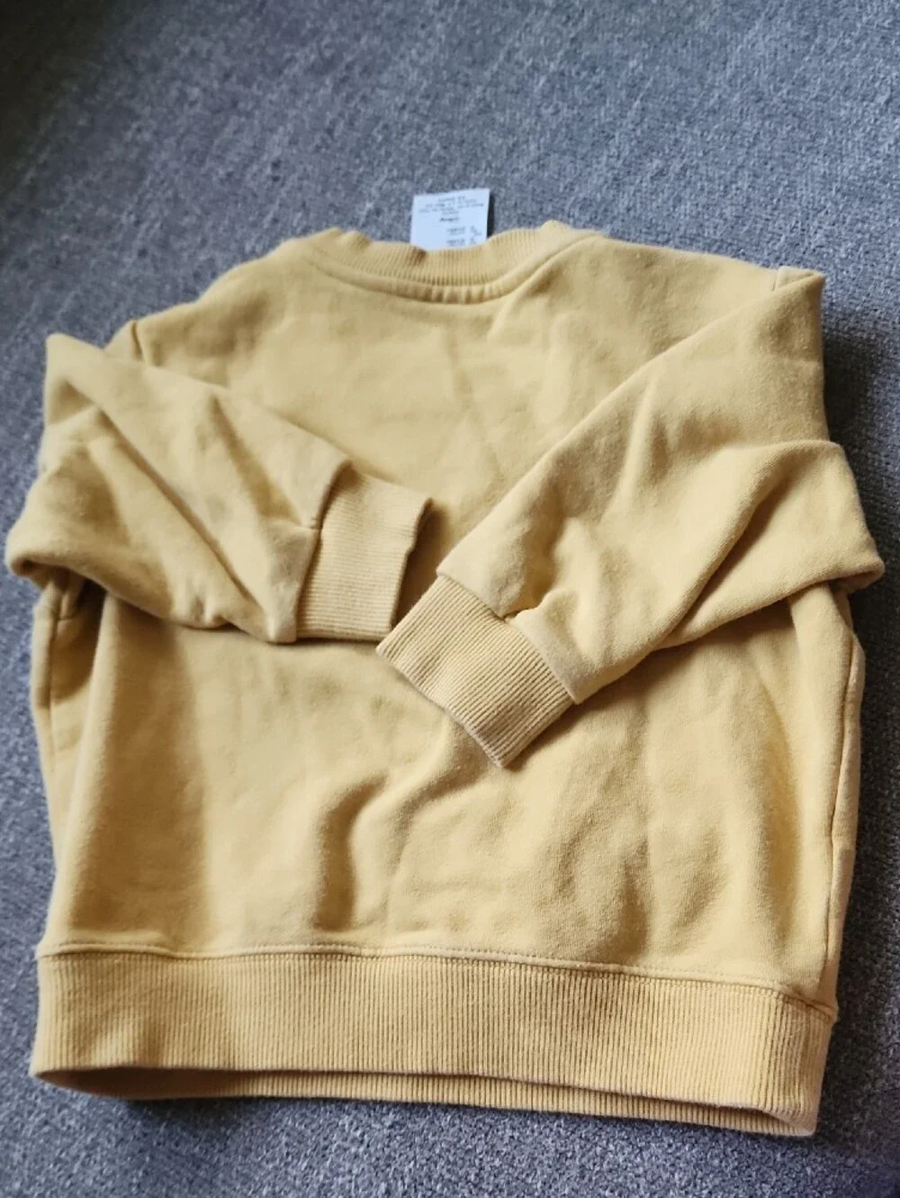 Uniqlo Kids Yellow Winnie the Pooh Sweatshirt with Red Accent